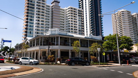 Coolangatta Sands Hotel - Accommodation 4U 3
