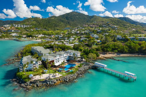 Coral Sea Marina Resort - Accommodation 4U 3