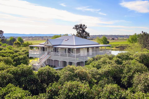 Cornwallis House - Accommodation 4U 0