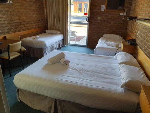 Corowa Golf Club Motel - Accommodation 4U 1