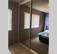 Cosy apartment close to Shops  Beach - Accommodation 4U