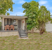 Cosy Neat and Convenient Holiday House - Accommodation 4U