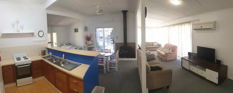 Cottage Port Stephens / Swan Bay, NSW - Accommodation 4U 3