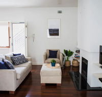 Cottesloe Beach Villa With Large Courtyard Sleeps 4 - Accommodation 4U