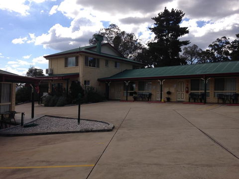 Country Rose Motel Warwick - Accommodation 4U 2