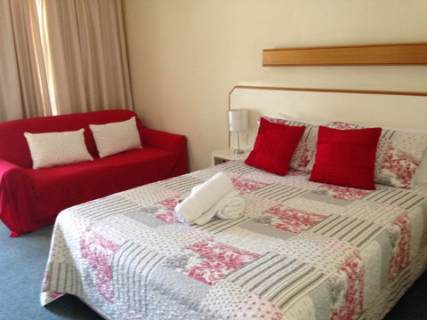 Country Rose Motel Warwick - Accommodation 4U 3