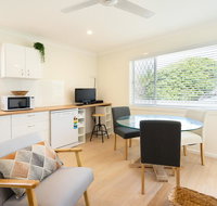 Cozy 1 Bedroom Apartment Minutes From The Beach - Accommodation 4U