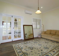 Crescent Haven 2A View Street - Accommodation 4U