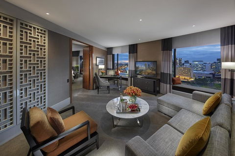 Crown Towers Melbourne - Accommodation 4U 1