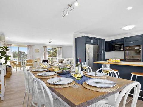 Culburra Beach Retreat - Close To Two Beaches - Accommodation 4U 3