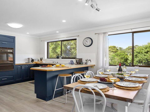 Culburra Beach Retreat - Close To Two Beaches - Accommodation 4U 2