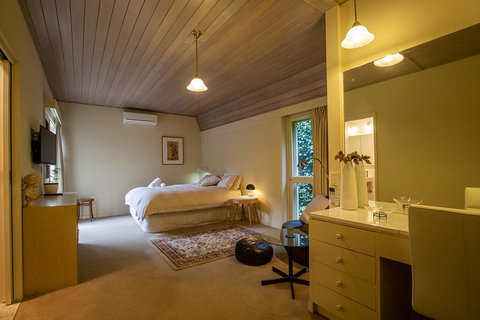 Cygnet, Studio On Sturt - Accommodation 4U 2