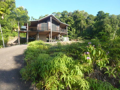 Daintree Holiday Homes - Yurara - Accommodation 4U 1