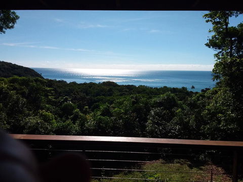 Daintree Oceanview Retreat - Holiday Home - Accommodation 4U 0