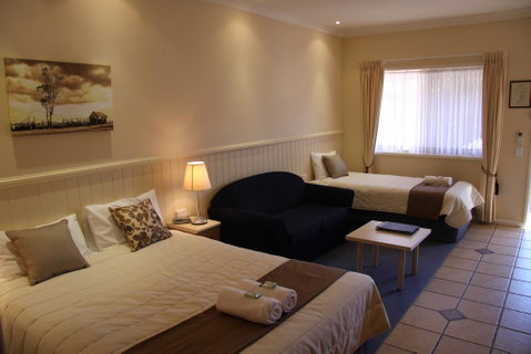 Dalby Mid Town Motor Inn - Accommodation 4U 2