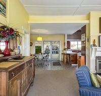 Dalmuir Homestead - Walk To Dromana Beach - Accommodation 4U