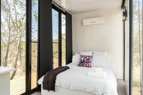 Dam It Getaway Tiny House - Accommodation 4U 2