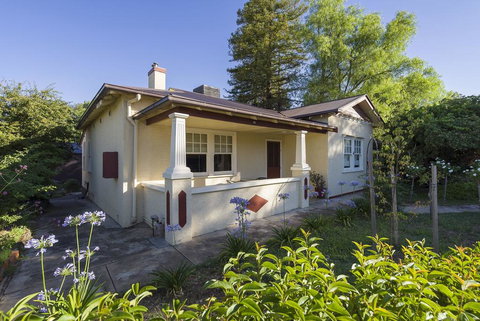 Darling House Castlemaine - Accommodation 4U 0