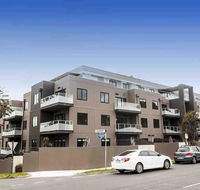 Deakin 2Bed 2Bath and Free parking - Accommodation 4U