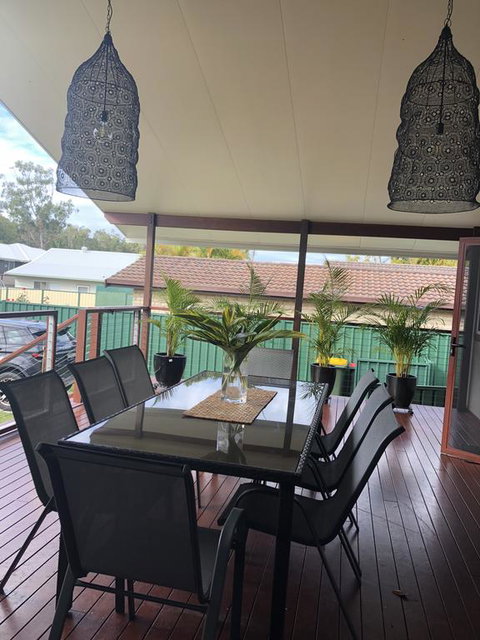 Deck House - Accommodation 4U 1