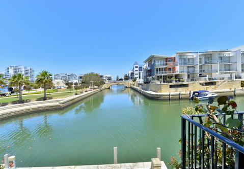 Del Mar 2 - Accommodation 4U 1