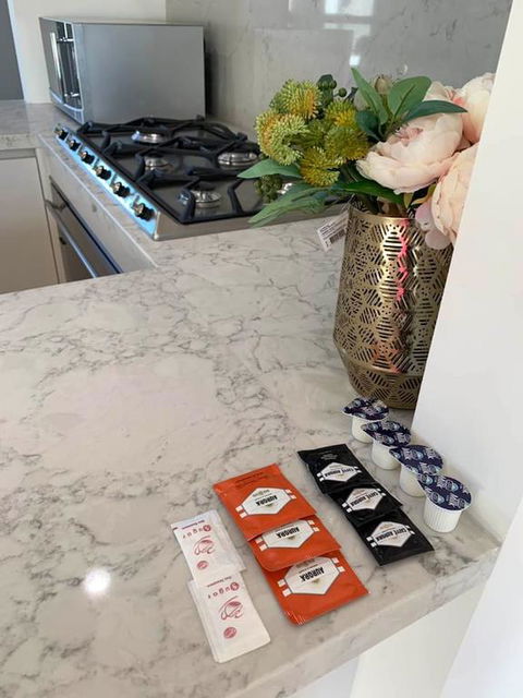 Delicate And Peaceful Bundoora Townhouse 11 - Accommodation 4U 3