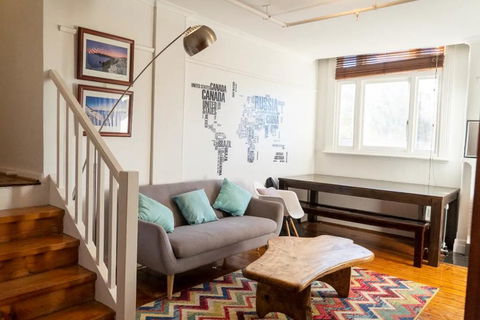 Delightful 3 Bedroom Apartment Near Chapel Street In St Kilda - Accommodation 4U 1