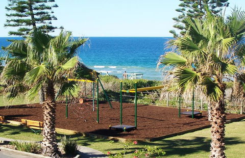 Diamond Beach Holiday Park - Accommodation 4U 0