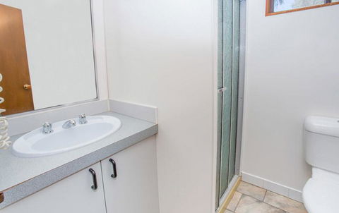 Discovery Parks - Lake Hume - Accommodation 4U 3