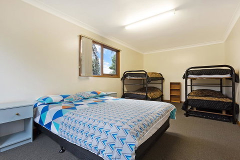 Dollini Street (Unit 2) - Accommodation 4U 2
