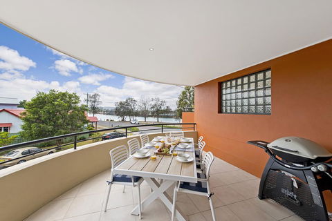 Dolphin Cove - Apt 5 - Accommodation 4U 0