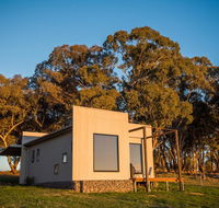 Dragonfly Cottages - Accommodation 4U
