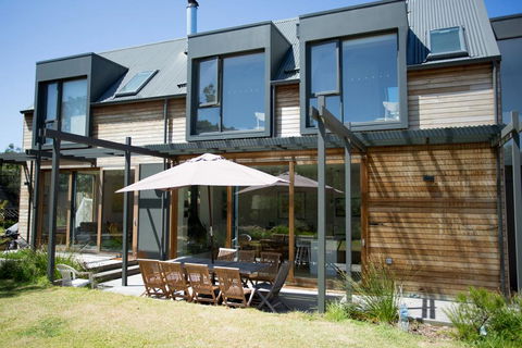 Dreamlands - Accommodation 4U 0