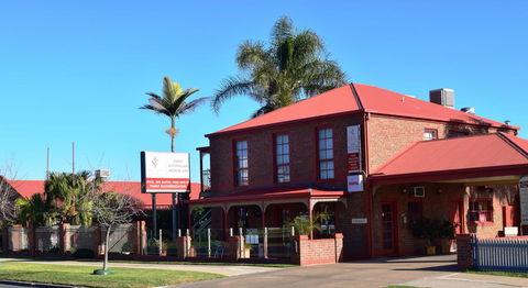 Early Australian Motor Inn - Accommodation 4U 1