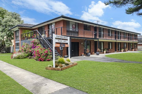 Eastern Beach Units #6 - Accommodation 4U 0