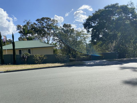 Eatons Hill Hidden Valley Retreat - Accommodation 4U 1