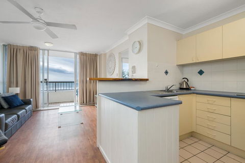 Eden Tower Apartments - Accommodation 4U 2