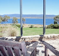 Edzell - Stunning Waterfront Home - Accommodation 4U