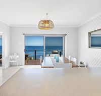 Elanora - Ocean St No.8 - Accommodation 4U