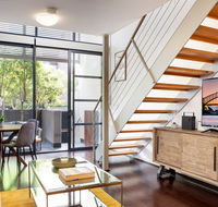 Elegant Loft Perfect for Inner City Explorers - Accommodation 4U
