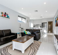 Ella House Adelaide - Accommodation 4U