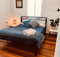 Ella May Holiday Flats - Accommodation 4U