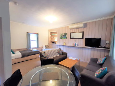 Elm Lodge Bright - Accommodation 4U 1