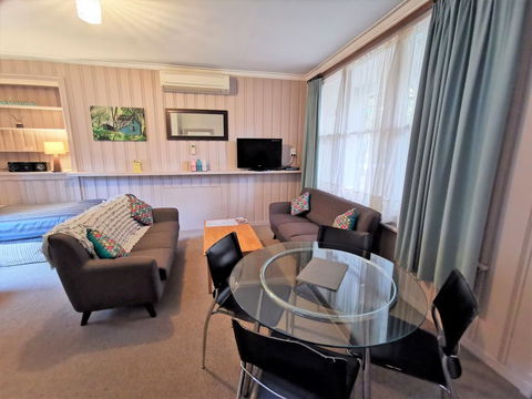 Elm Lodge Bright - Accommodation 4U 0