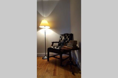 Elmswood BnB - Accommodation 4U 1