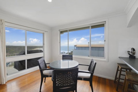 Emerald Views - Accommodation 4U 3
