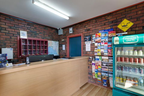 Enfield Motel - Accommodation 4U 0