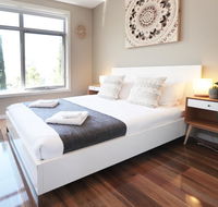 EROS City Fringe - Wifi Wine Netflix Pets OK and Park views - Accommodation 4U