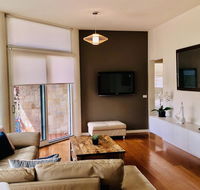 Exclusive Anglesea River Beach Apartment - Accommodation 4U