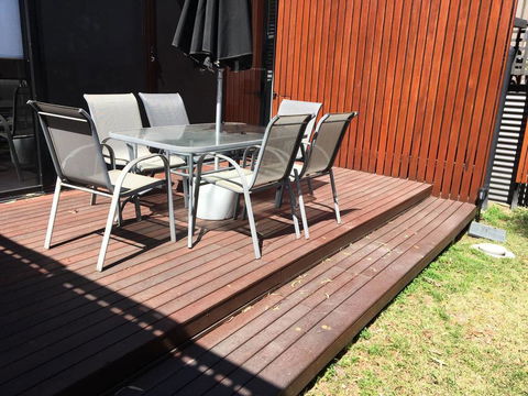 Executive Mansion, Spring Racing, Melbourne Cup - Accommodation 4U 3